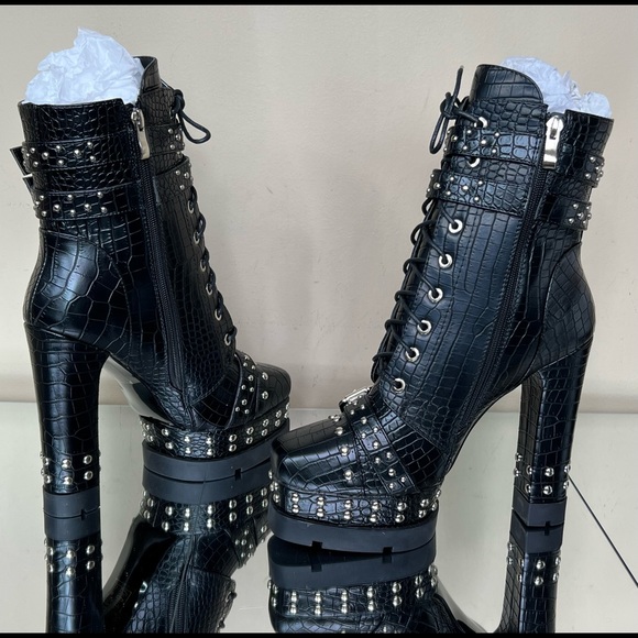 Azalea Wang Black Croc Studded Bootie - Picture 5 of 16